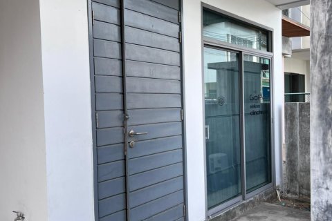 House in Phuket, Thailand 3 bedrooms № 135669 - photo 20