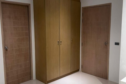 House in Phuket, Thailand 3 bedrooms № 135669 - photo 12