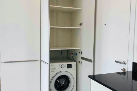 Condo in Phuket, Thailand, 2 bedrooms  № 135668 - photo 5