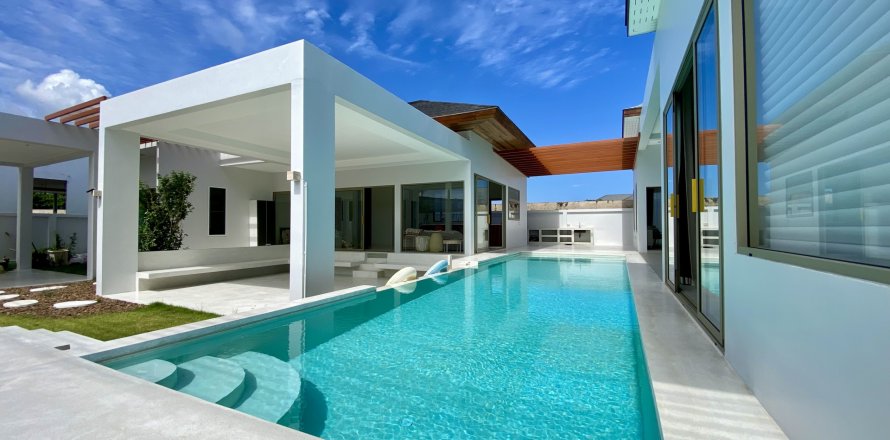 Вилла в Пхукете, Таиланд с 4 спальнями № 136027