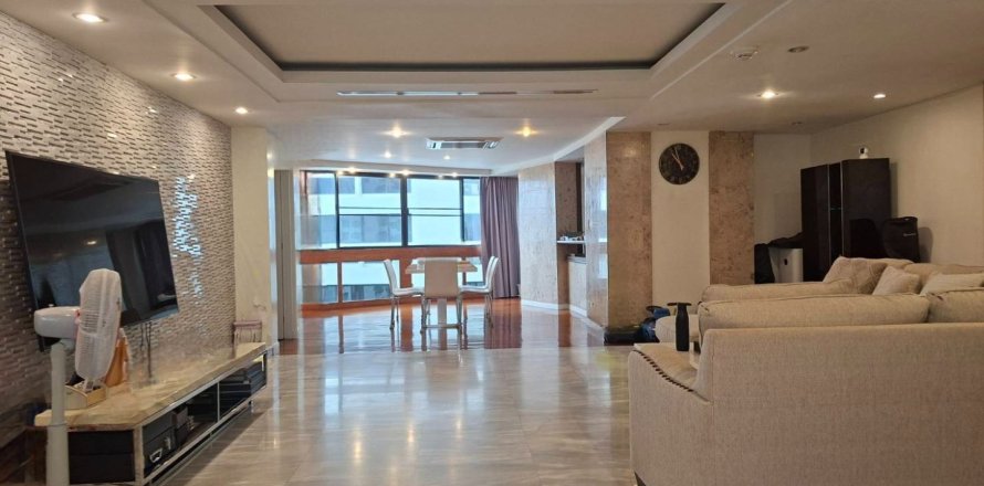 Condo à Watthana, Bangkok, Thaïlande, 3 chambres  № 172537