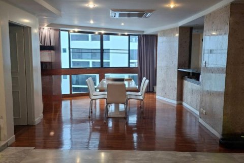 Condo à Watthana, Bangkok, Thaïlande, 3 chambres  № 172537 - photo 5