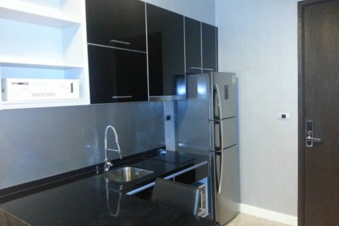 Кондоминиум с 1 спальней в Бангкоке, Таиланд № 172531 - фото 3