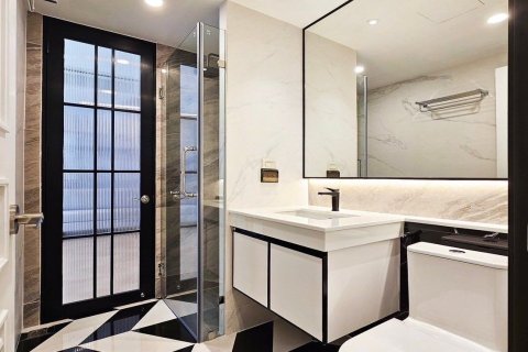 Кондоминиум с 3 спальнями в Клонг Тоэй, Бангкок, Таиланд № 163093 - фото 5