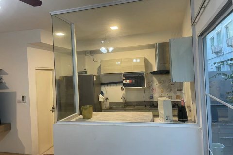 Таунхаус в Банг Каео, Таиланд с 3 спальнями № 140452 - фото 3