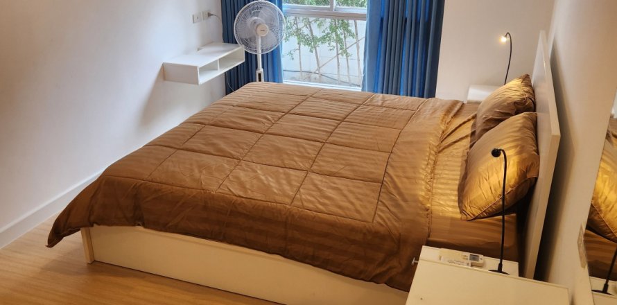 Кондоминиум с 2 спальнями в Пхракханонге, Бангкок, Таиланд № 137819