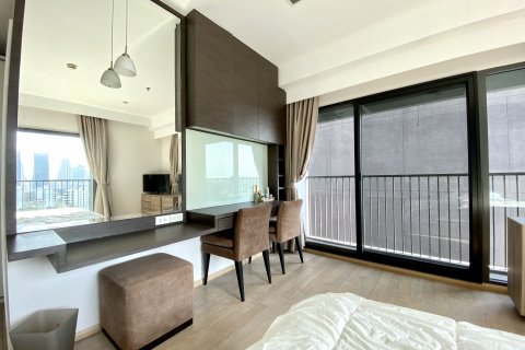 Студия в кондо в Клонг Тоэй, Бангкок, Таиланд № 137821 - фото 7