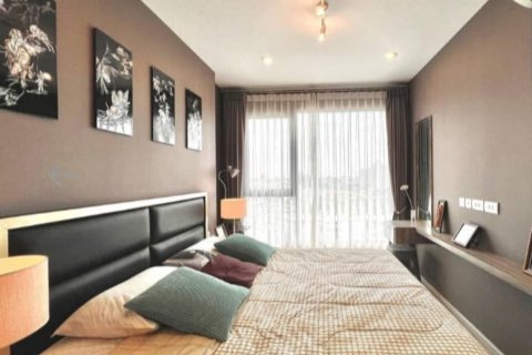 Студия в кондо в Бангне, Бангкок, Таиланд № 137820 - фото 2