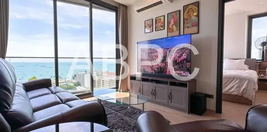Condominio de 2 dormitorios en Pattaya, Tailandia № 211062