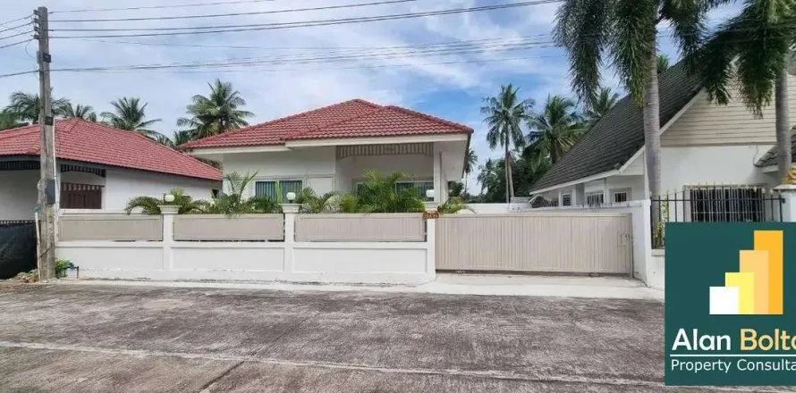 Casa de 2 dormitorios en Pattaya, Tailandia № 211063