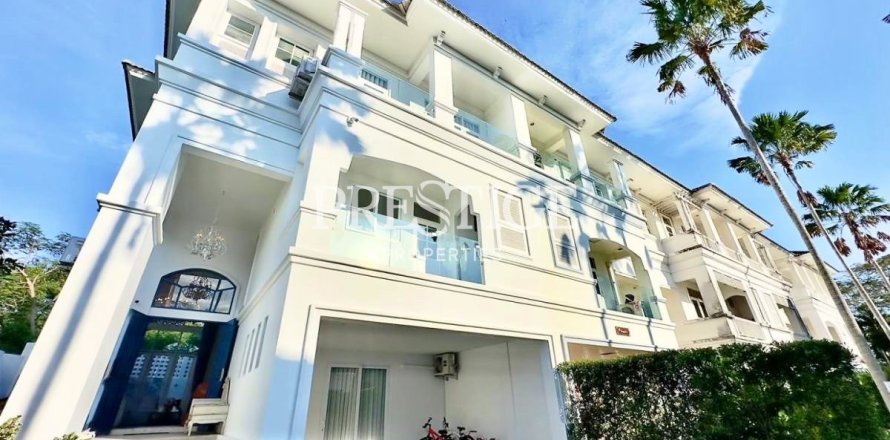 Maison à Pattaya, Thaïlande 5 chambres № 197863