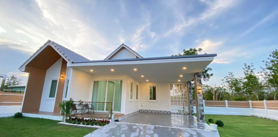 House in Hua Hin, Thailand 3 bedrooms № 141494