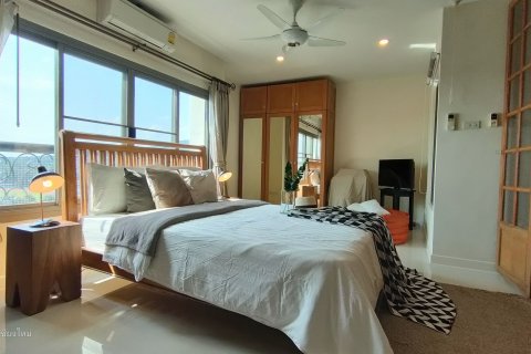 Condo in Chiang Mai, Thailand, 3 bedrooms  № 169280 - photo 4