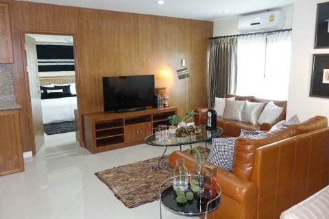 Condo in Chiang Mai, Thailand, 3 bedrooms  № 169280 - photo 2
