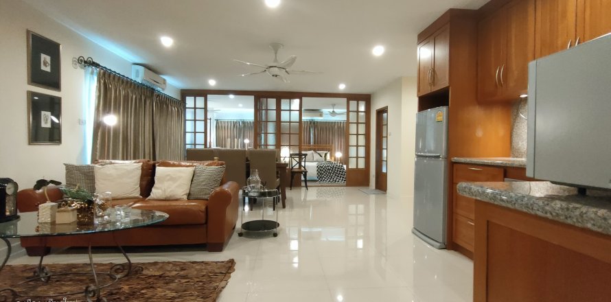 Condo in Chiang Mai, Thailand, 3 bedrooms  № 169280
