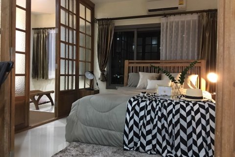 Condo in Chiang Mai, Thailand, 3 bedrooms  № 169280 - photo 15