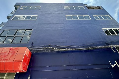 Duplex in Bang Khen, Bangkok, Thailand 6 bedrooms № 169275 - photo 4