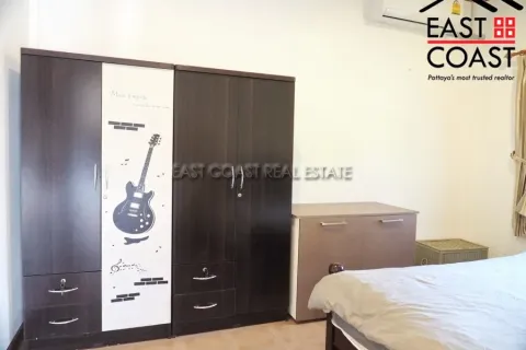 Casa de 2 dormitorios en Pattaya, Tailandia № 213631 - foto 8