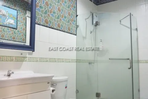 Casa de 2 dormitorios en Pattaya, Tailandia № 213631 - foto 9
