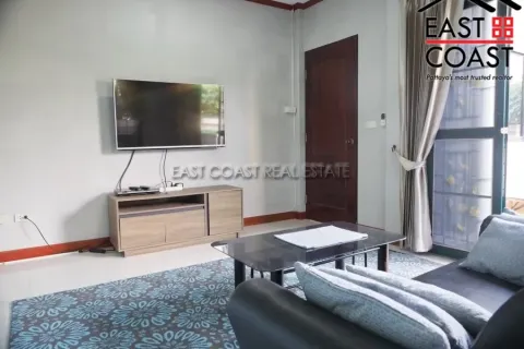 Casa de 2 dormitorios en Pattaya, Tailandia № 213631 - foto 3