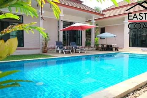 Casa de 3 dormitorios en Pattaya, Tailandia № 213627 - foto 9