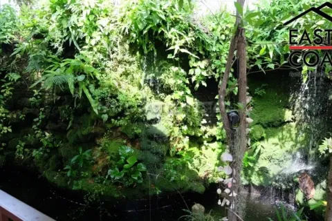 Casa de 3 dormitorios en Pattaya, Tailandia № 213627 - foto 18