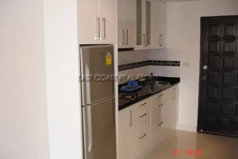 Estudio en el condominio en Pattaya, Tailandia № 213632 - foto 4