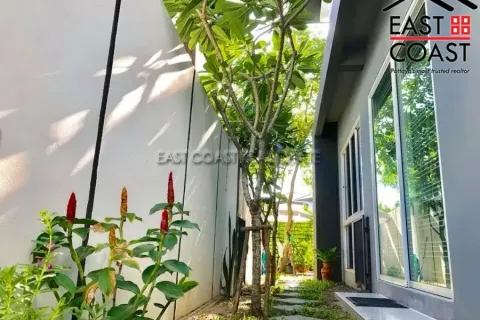 Casa de 3 dormitorios en Pattaya, Tailandia № 213628 - foto 10