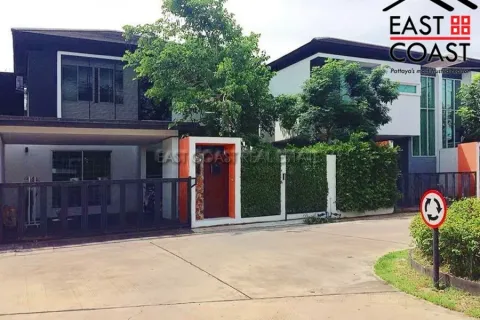 Casa de 3 dormitorios en Pattaya, Tailandia № 213628 - foto 2