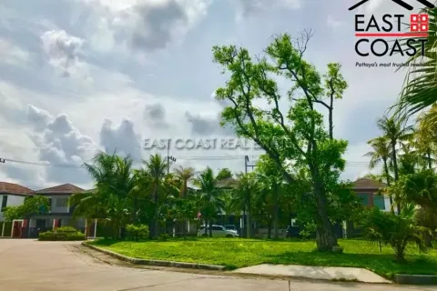 Casa de 3 dormitorios en Pattaya, Tailandia № 213628 - foto 11