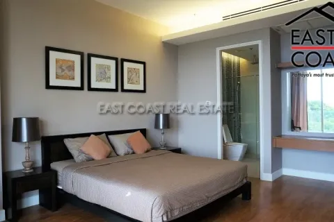 Condominio de 2 dormitorios en Pattaya, Tailandia № 213630 - foto 14