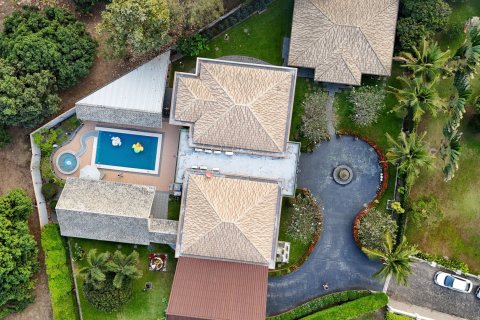 Villa in Hang Dong, Thailand 7 bedrooms № 149866 - photo 2