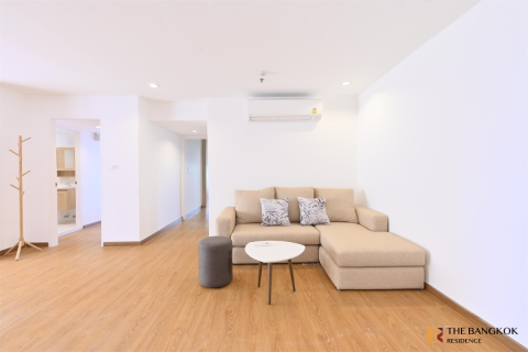 Condo in Bangkok, Thailand, 2 bedrooms № 184372 - photo 2