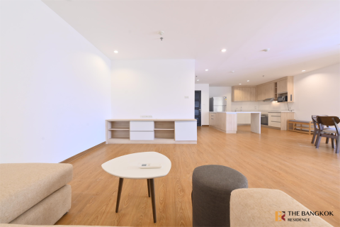 Condo in Bangkok, Thailand, 2 bedrooms № 184372 - photo 3