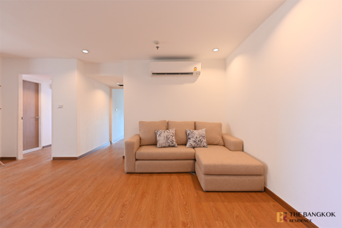 Condo in Bangkok, Thailand, 2 bedrooms № 184372 - photo 6
