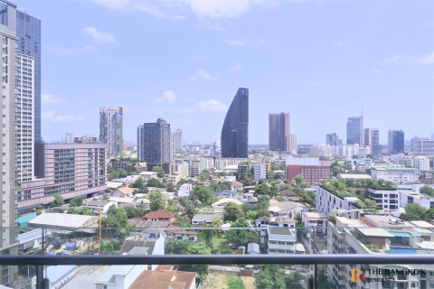 Condo in Bangkok, Thailand, 2 bedrooms № 184376 - photo 7