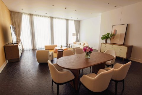 Condo in Bangkok, Thailand, 3 bedrooms  № 180882 - photo 3