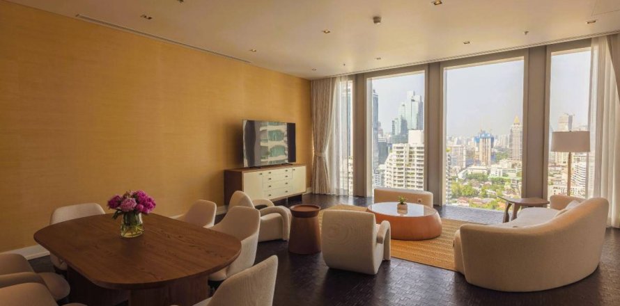 Condo in Bangkok, Thailand, 3 bedrooms  № 180882