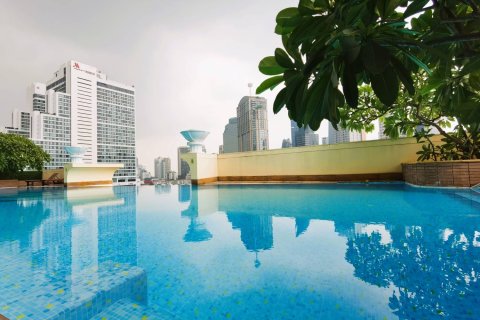 Condo in Bangkok, Thailand, 3 bedrooms  № 180880 - photo 13