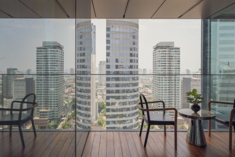 Condo in Bangkok, Thailand, 3 bedrooms  № 180881 - photo 5