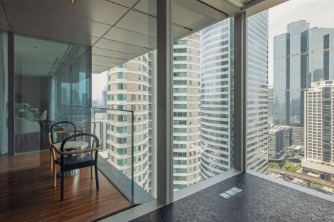 Condo in Bangkok, Thailand, 3 bedrooms  № 180881 - photo 10