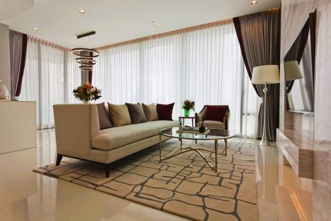 Condo in Bangkok, Thailand, 3 bedrooms  № 180877 - photo 4
