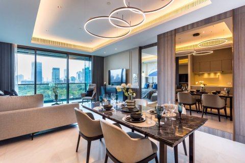 Condo in Bangkok, Thailand, 1 bedroom  № 180878 - photo 2