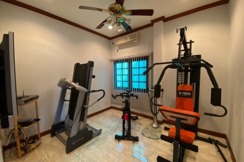Villa in Hua Hin, Thailand 6 bedrooms № 168349 - photo 27
