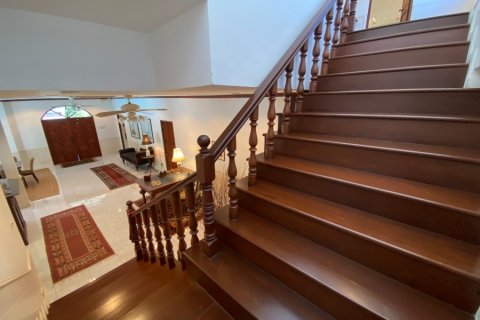 Villa in Hua Hin, Thailand 6 bedrooms № 168349 - photo 16