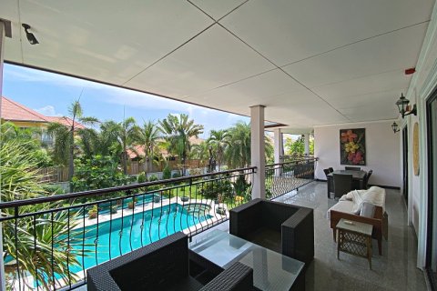 Вилла в Хуа Хине, Таиланд с 3 спальнями  № 168352 - фото 21