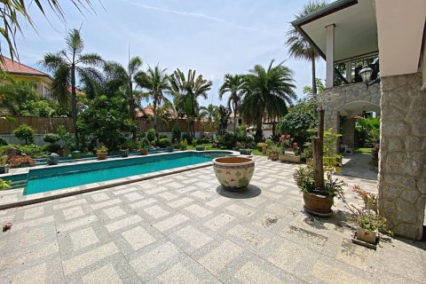 Вилла в Хуа Хине, Таиланд с 3 спальнями  № 168352 - фото 6