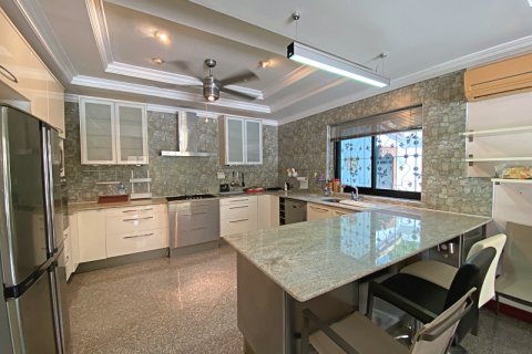 Вилла в Хуа Хине, Таиланд с 3 спальнями  № 168352 - фото 12