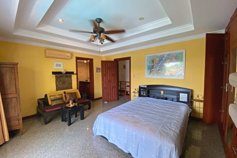 Вилла в Хуа Хине, Таиланд с 3 спальнями  № 168352 - фото 18