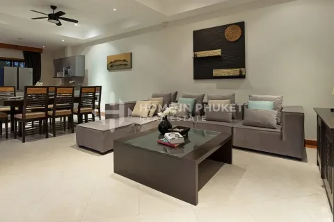 House in Phuket, Thailand 4 bedrooms № 209549 - photo 4